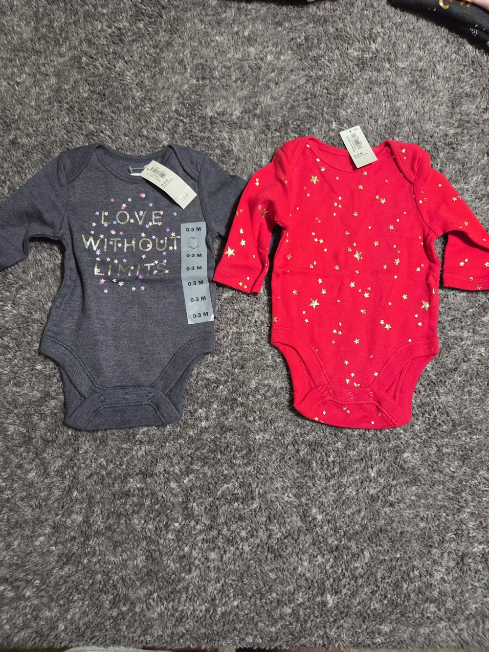 Old Navy Set Of 2 Long Sleeve Onesies